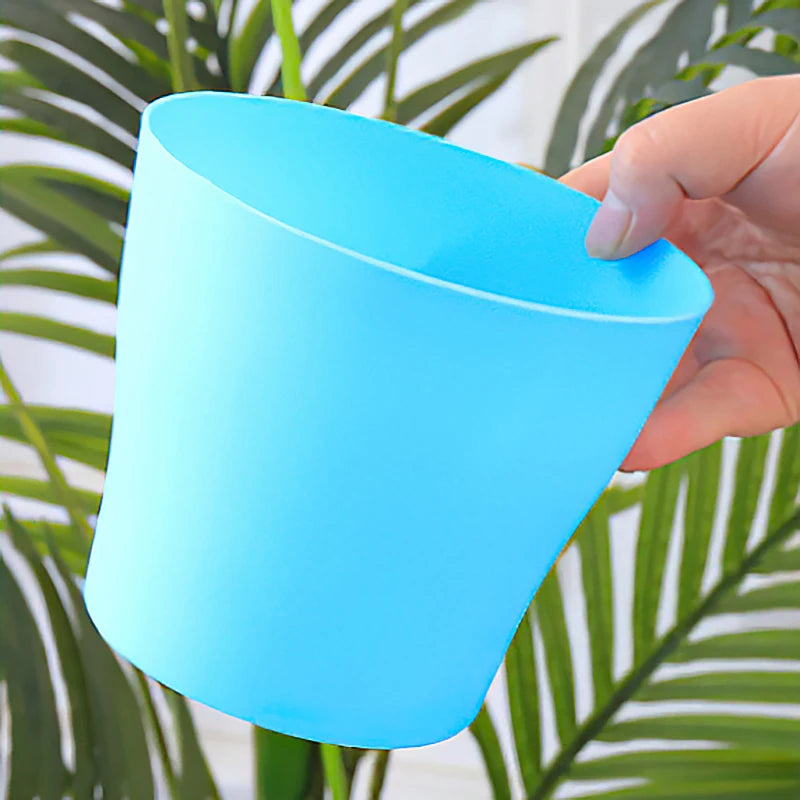 Plastic Pot with Tray